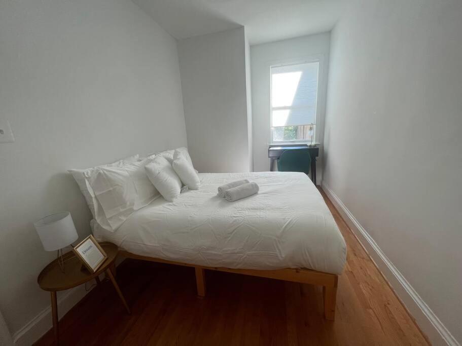 וושינגטון 3-Bedroom House With Cute Patio Explore Dc On Foot מראה חיצוני תמונה