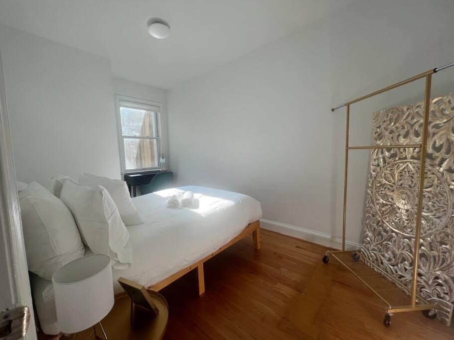 וושינגטון 3-Bedroom House With Cute Patio Explore Dc On Foot מראה חיצוני תמונה