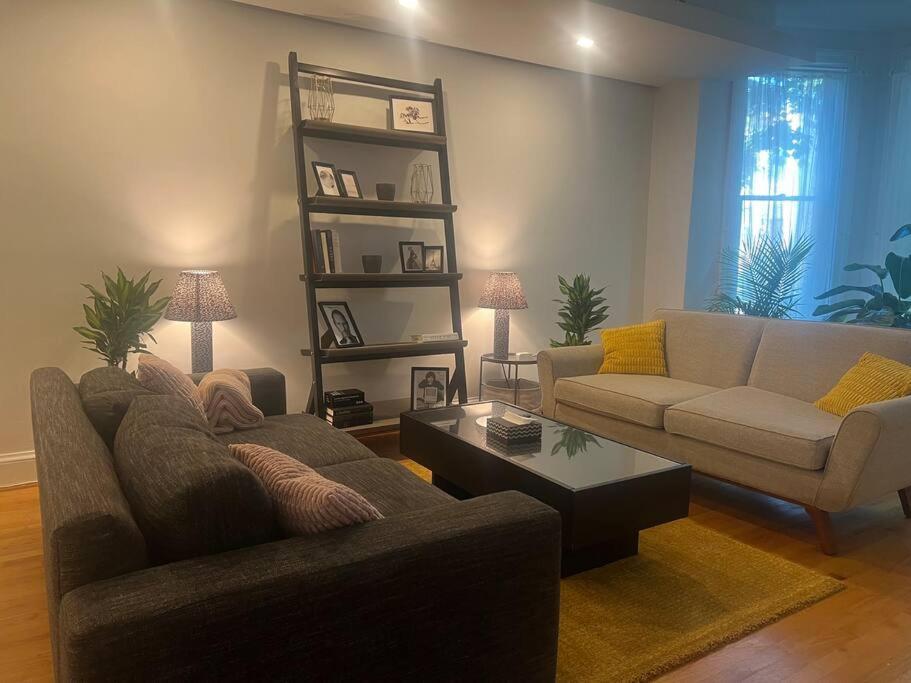 וושינגטון 3-Bedroom House With Cute Patio Explore Dc On Foot מראה חיצוני תמונה